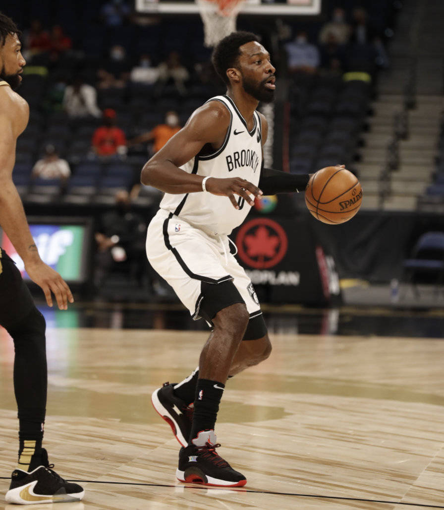 九游体育-离谱！风云突变孟菲斯灰熊今晨临场应变广州队绝杀压哨，达拉斯独行侠今晚手感冰凉